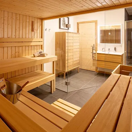 Bonnabelle - Year シャレー シャモニー