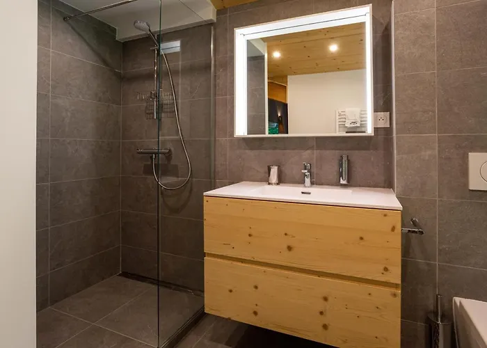 Bonnabelle - Year シャレー シャモニー