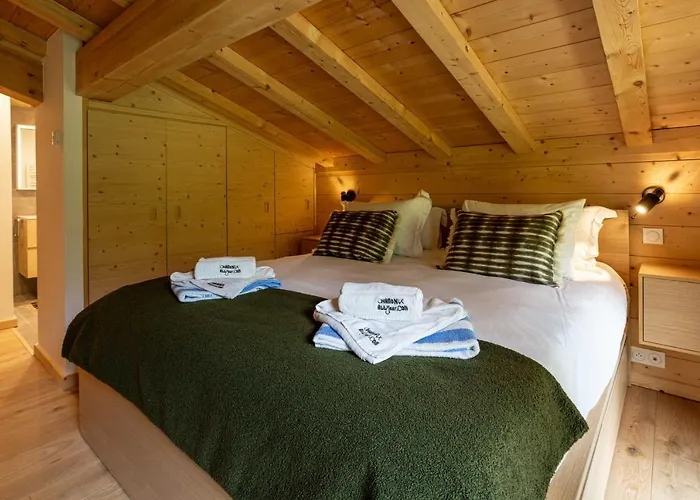 Chalet Bonnabelle - Year *